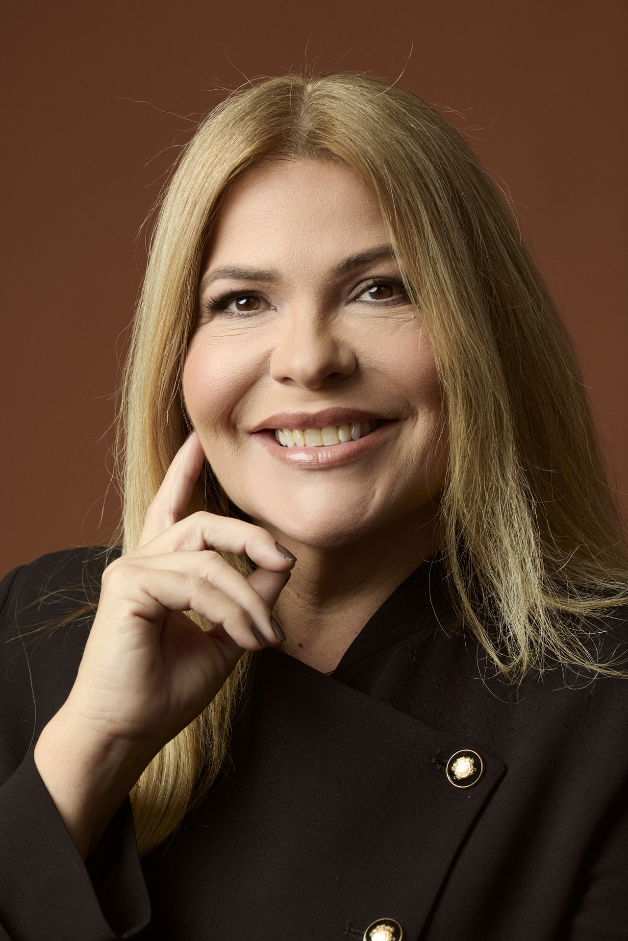 Carla Bittencourt em plano fechado